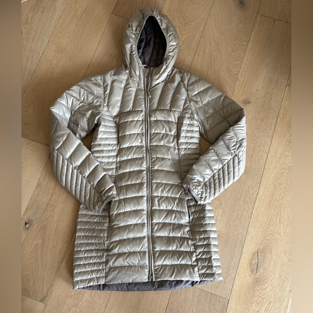 Eddie Bauer Champagne Quilted Puffer Jacket